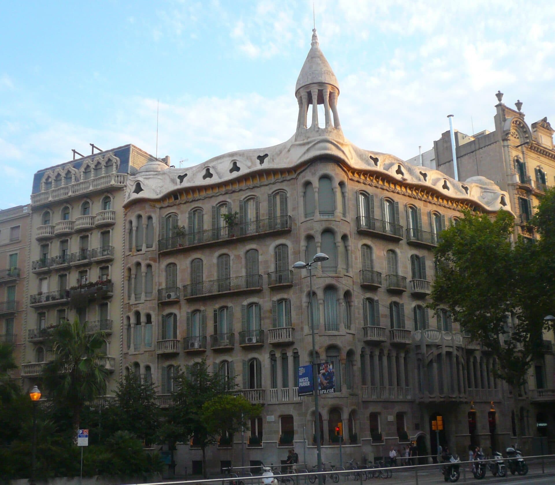 Instalación y Venta de La Verneda i La Pau | Disstands