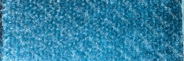 Ficha técnica moqueta Velvedis: composición 100% poliéster, peso 650 gr/m², ancho 200 cm, certificación Fire Resistant